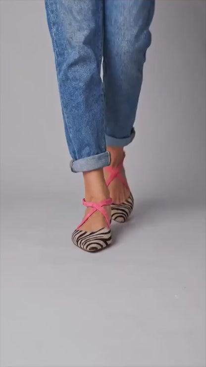 Women's Zebra Print Pointed Toe Flat Sandals – Stylish Summer Slip-On Shoes